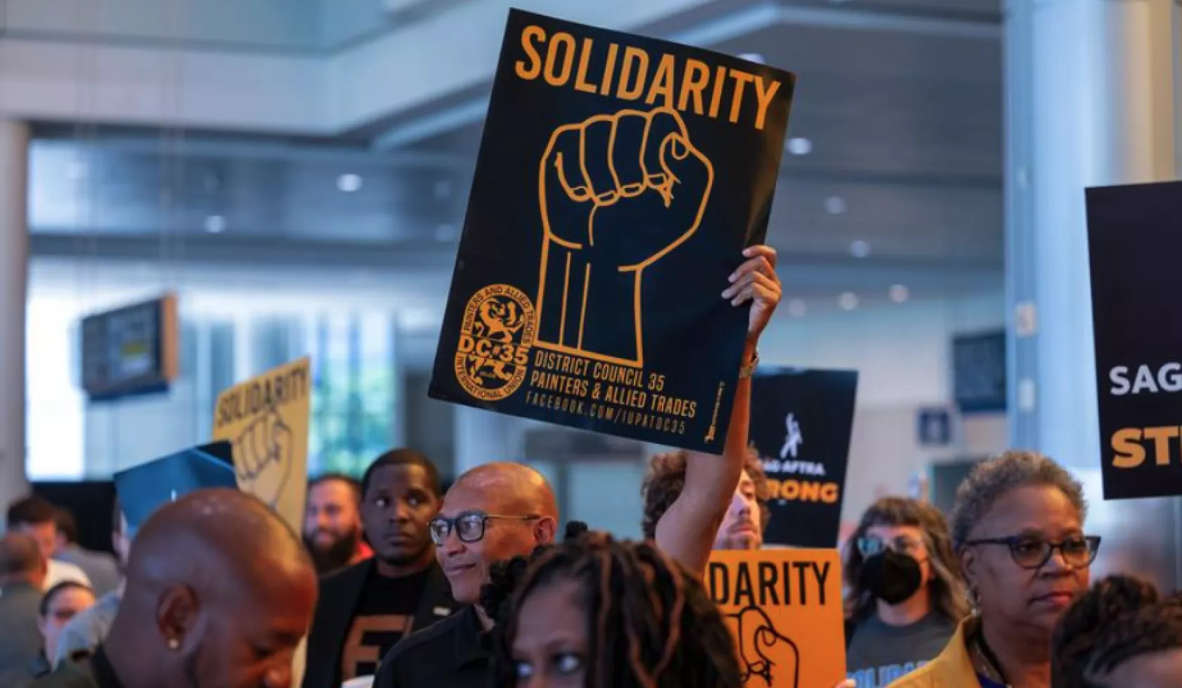 Union - SAG-AFTRA protest - NAACP Convention