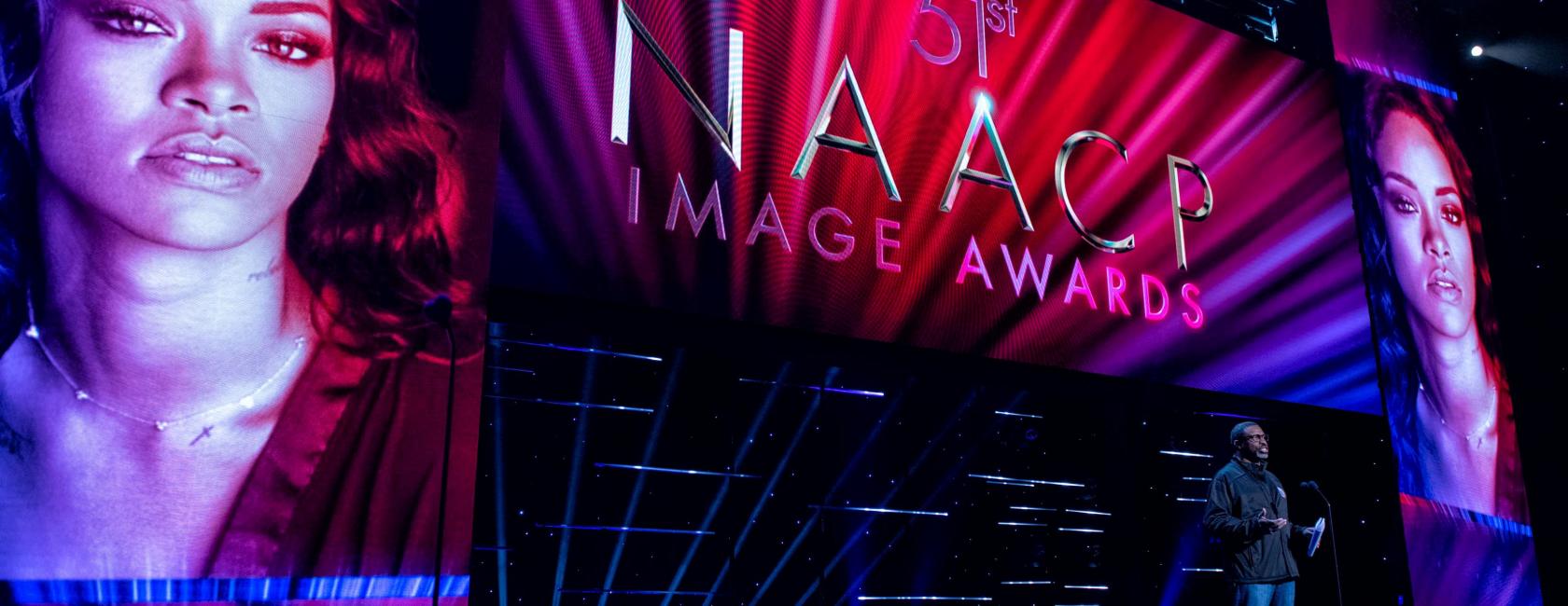 Image Awards Stage - Rihanna